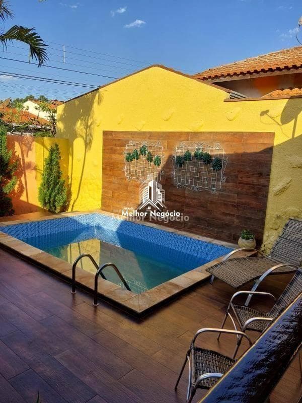 Casa à venda em Paulínia, Jardim Ypê, com 3 quartos, com 150 m²