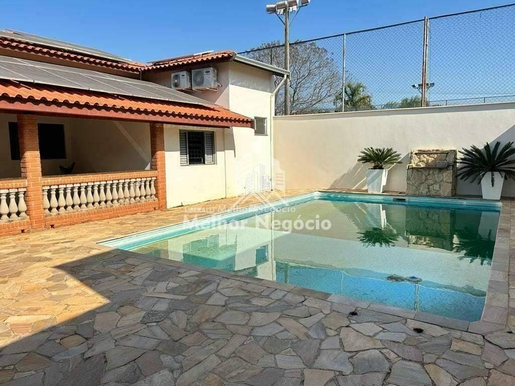 Casa à venda em Piracicaba, Nova Suiça, com 2 quartos, com 300 m²
