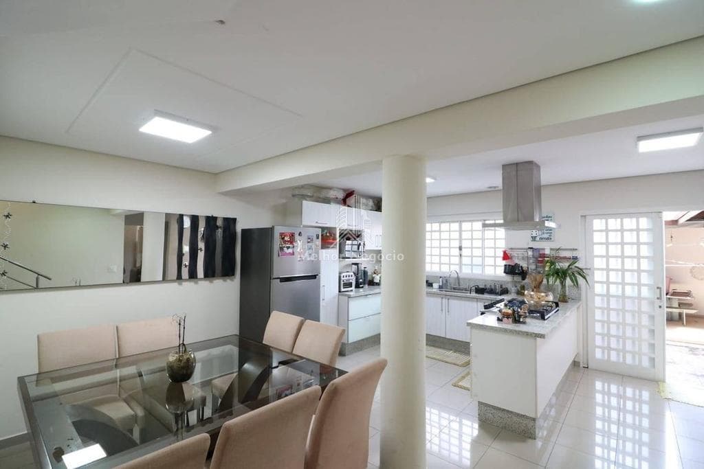 Casa à venda em Valinhos, Jardim Novo Horizonte, com 3 quartos, com 217 m² — foto 10