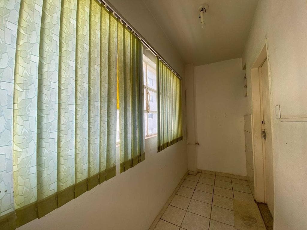 Apartamento à venda com 1 quarto no Condomínio Edifício Cecilia Steimberg-Centro-Campinas/SP — foto 2
