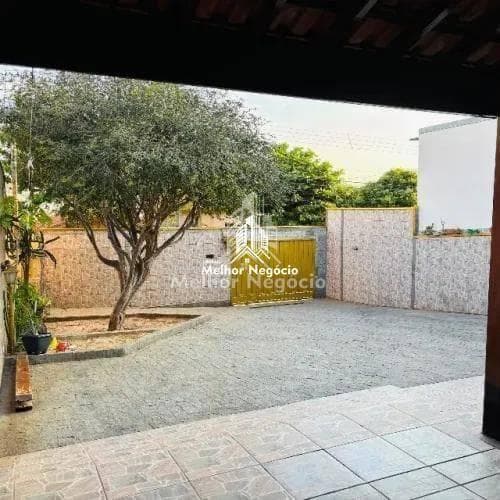 Casa à venda em Campinas, Jardim Florence, com 2 quartos, com 250 m²