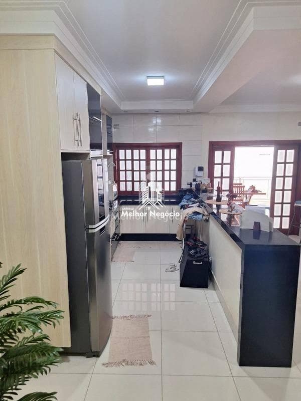 Casa à venda em Santa Bárbara D'Oeste, Jardim Dona Regina, com 3 quartos, com 214 m² — foto 4