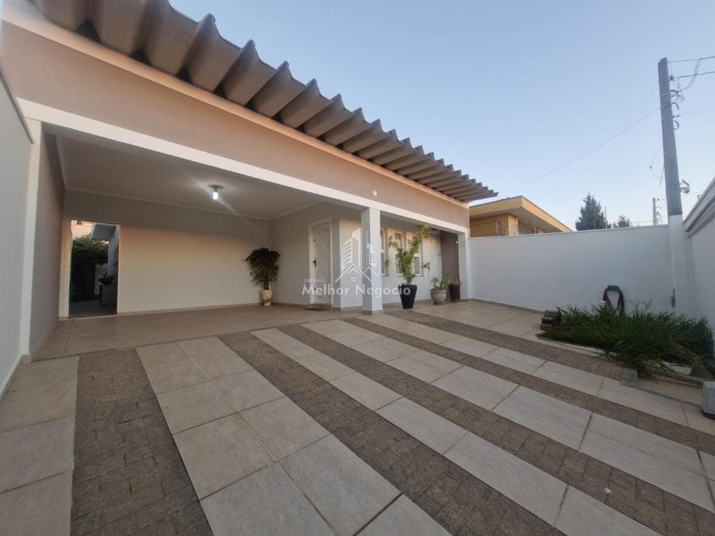 Casa à venda em Campinas, Parque da Figueira, com 3 quartos, com 187 m²