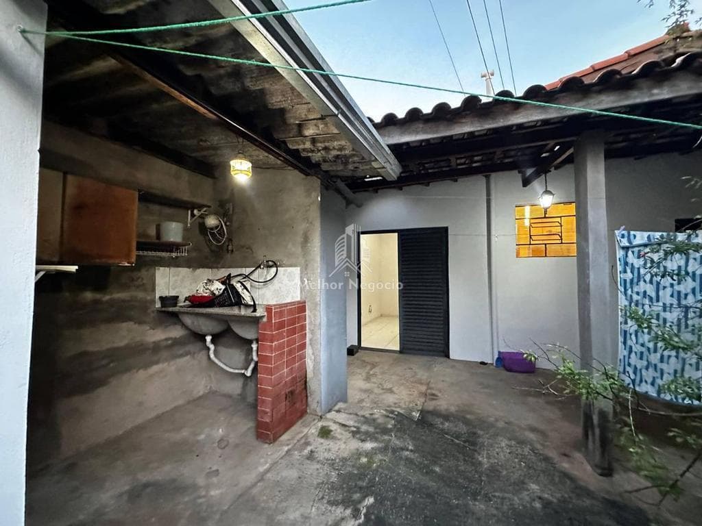 Casa à venda em Campinas, Jardim Santa Lúcia, com 3 quartos, com 188 m² — foto 2