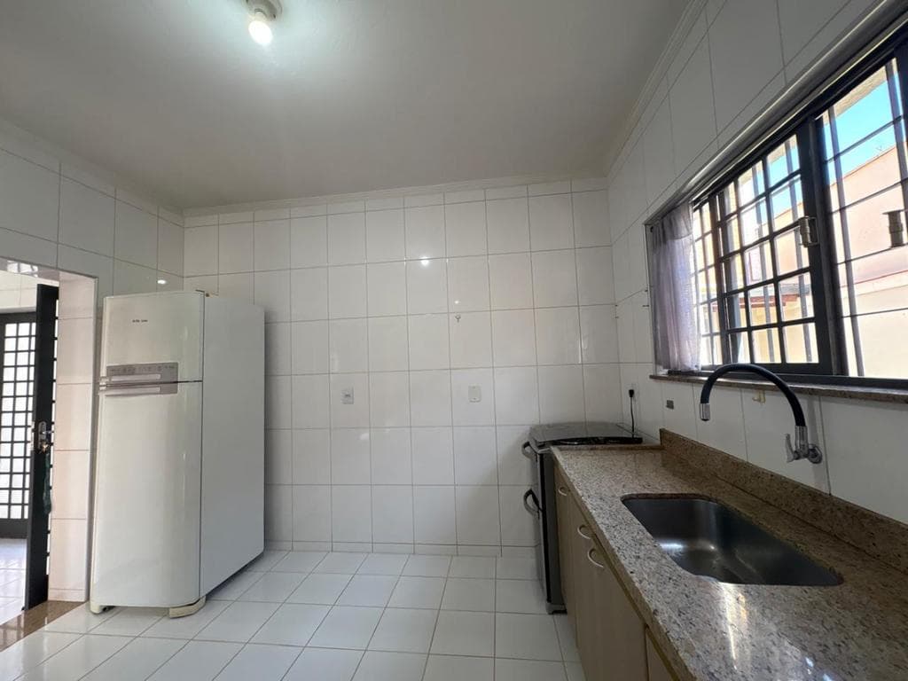 Casa à venda com 5 quartos no bairro Santa Genebra em Campinass/SP — foto 5