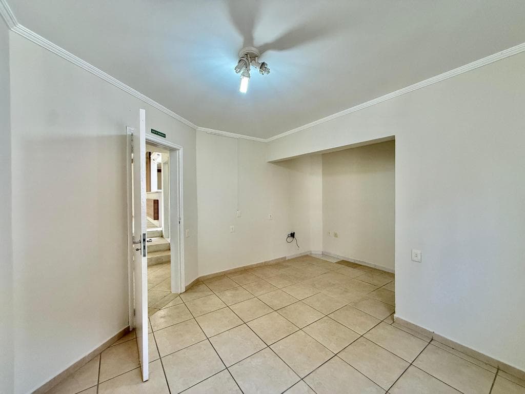 Sala para alugar em Valinhos, Vila Clayton, com 681 m² — foto 5