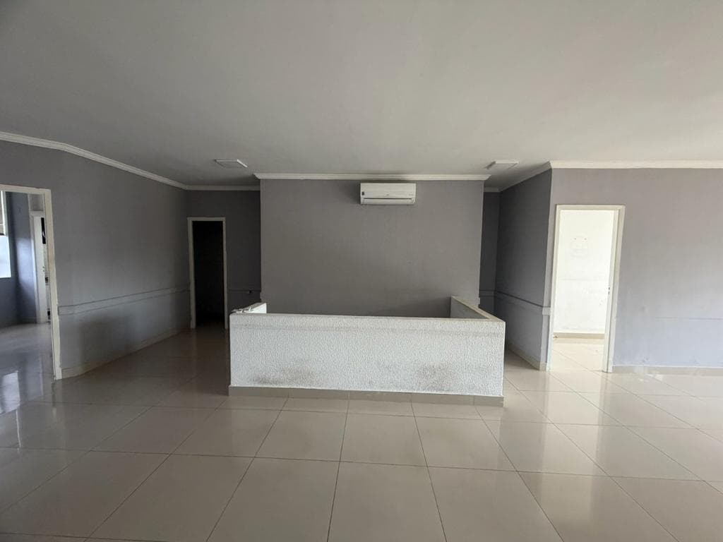Sala para locação com 110 m², localizado no bairro Vila Itapura em Campinas/SP, Condomínio Edifício — foto 2