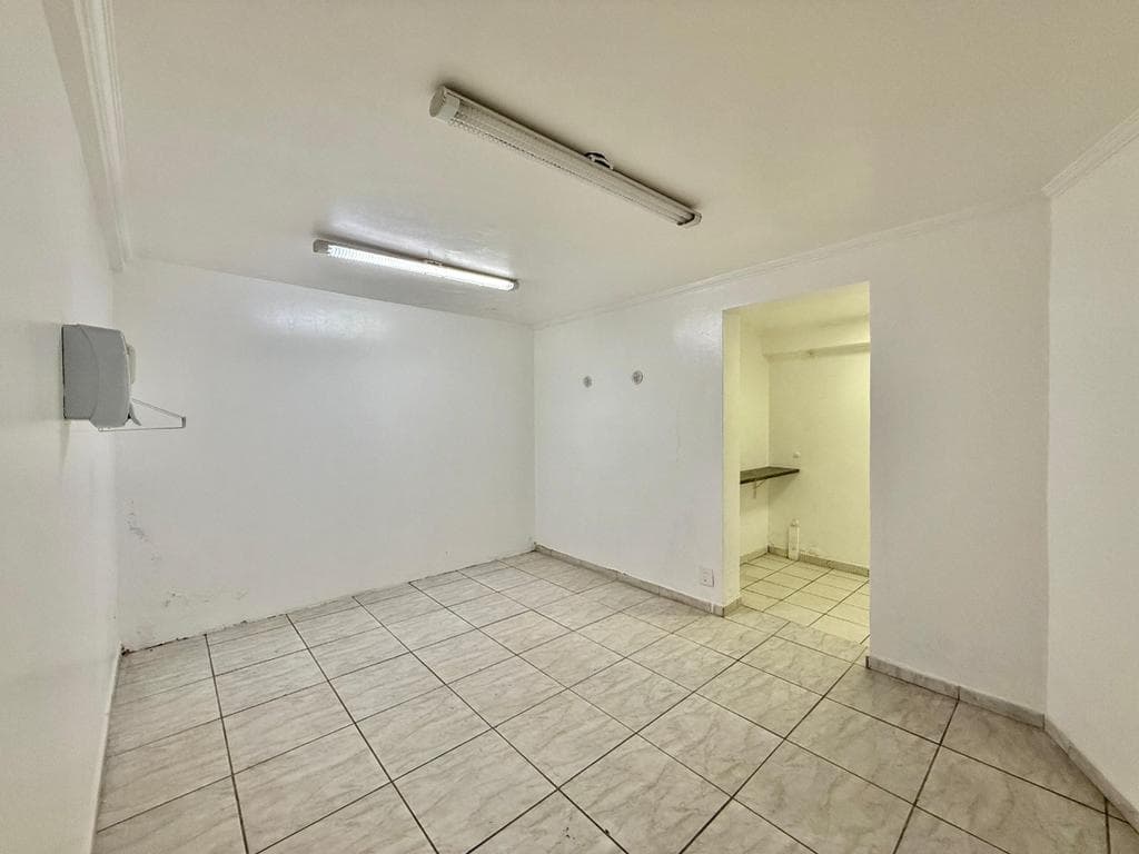 Sala para alugar em Valinhos, Vila Clayton, com 681 m² — foto 10