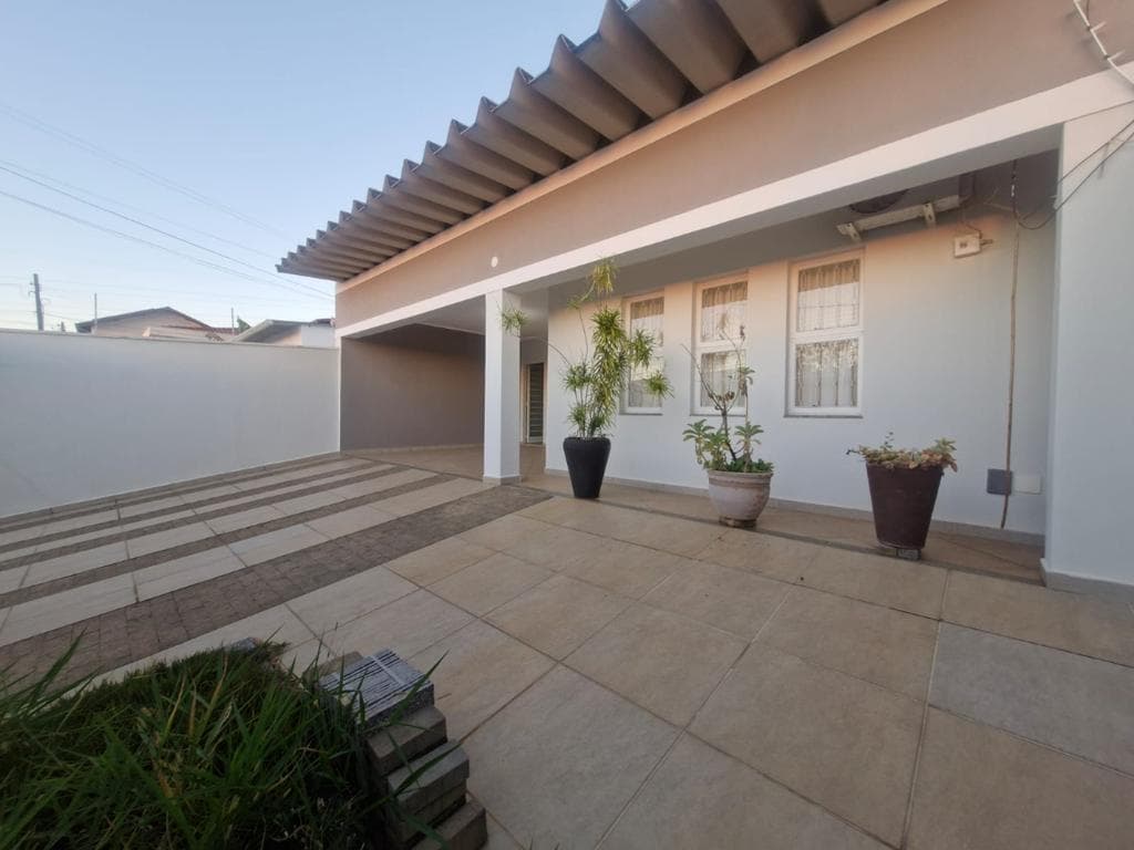 Casa à venda em Campinas, Parque da Figueira, com 3 quartos, com 187 m² — foto 2